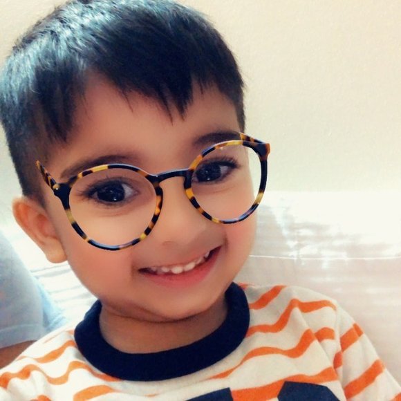 Meet your Posher, Hinal - Picture 1 of 1